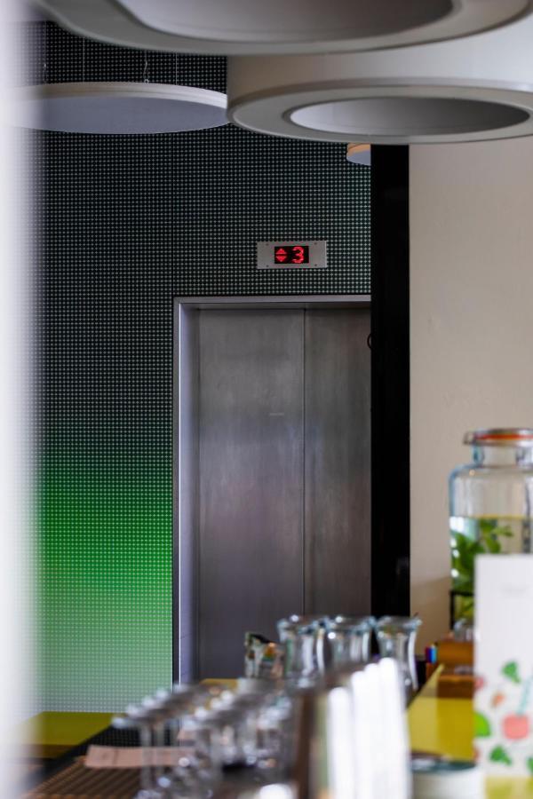 Lyvinn Hotel Frankfurt Франкфурт-на-Майне Экстерьер фото