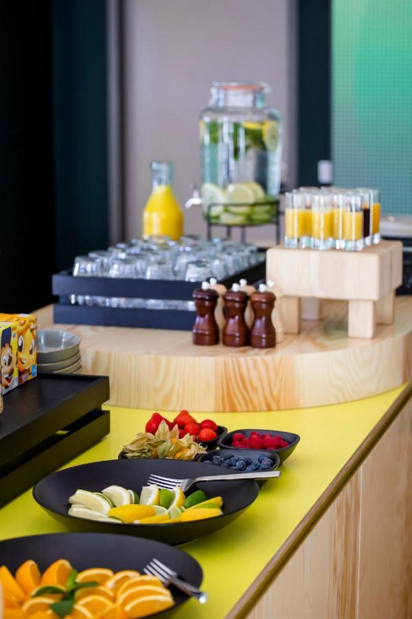 Lyvinn Hotel Frankfurt Франкфурт-на-Майне Экстерьер фото
