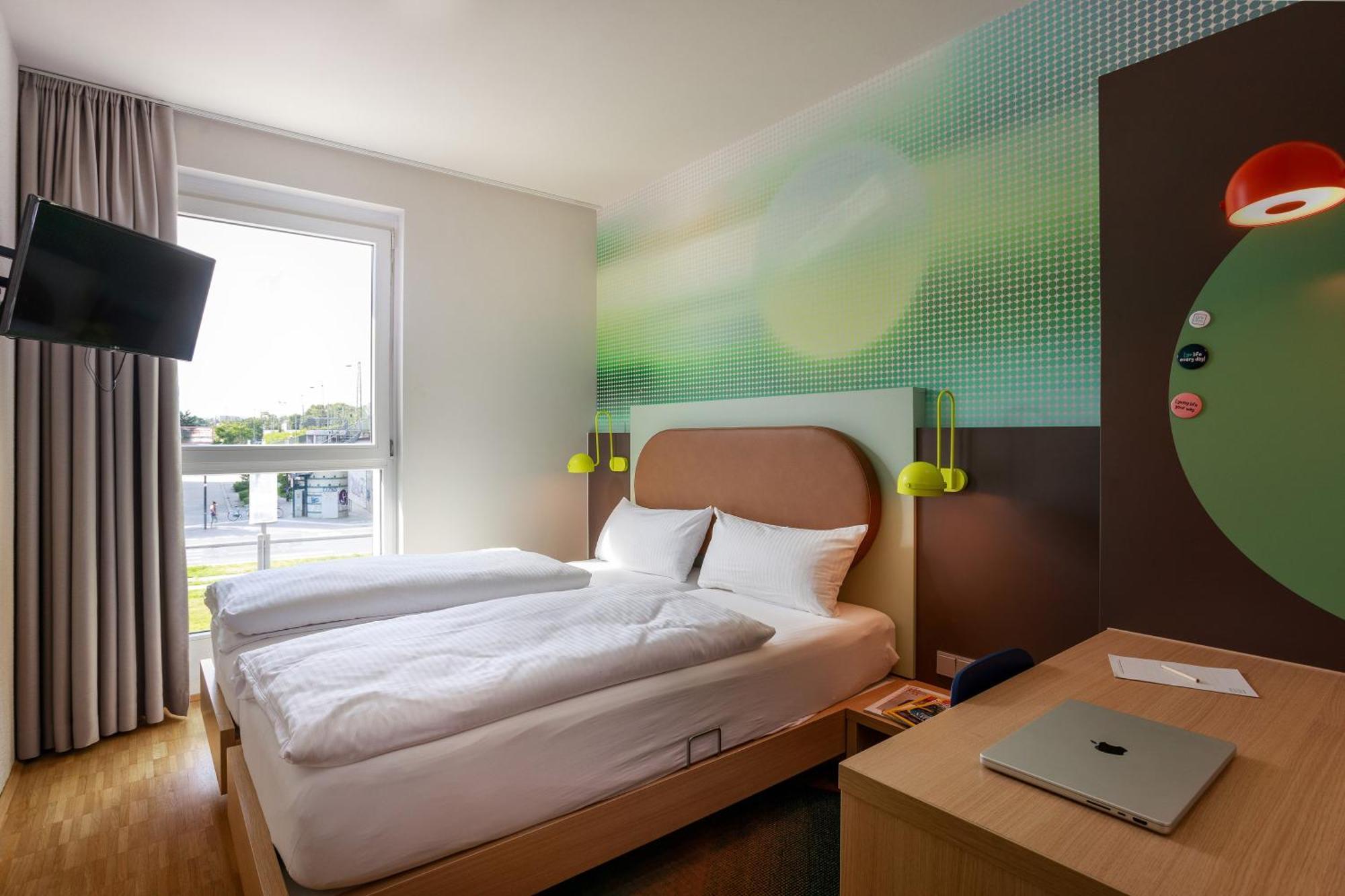 Lyvinn Hotel Frankfurt Франкфурт-на-Майне Экстерьер фото