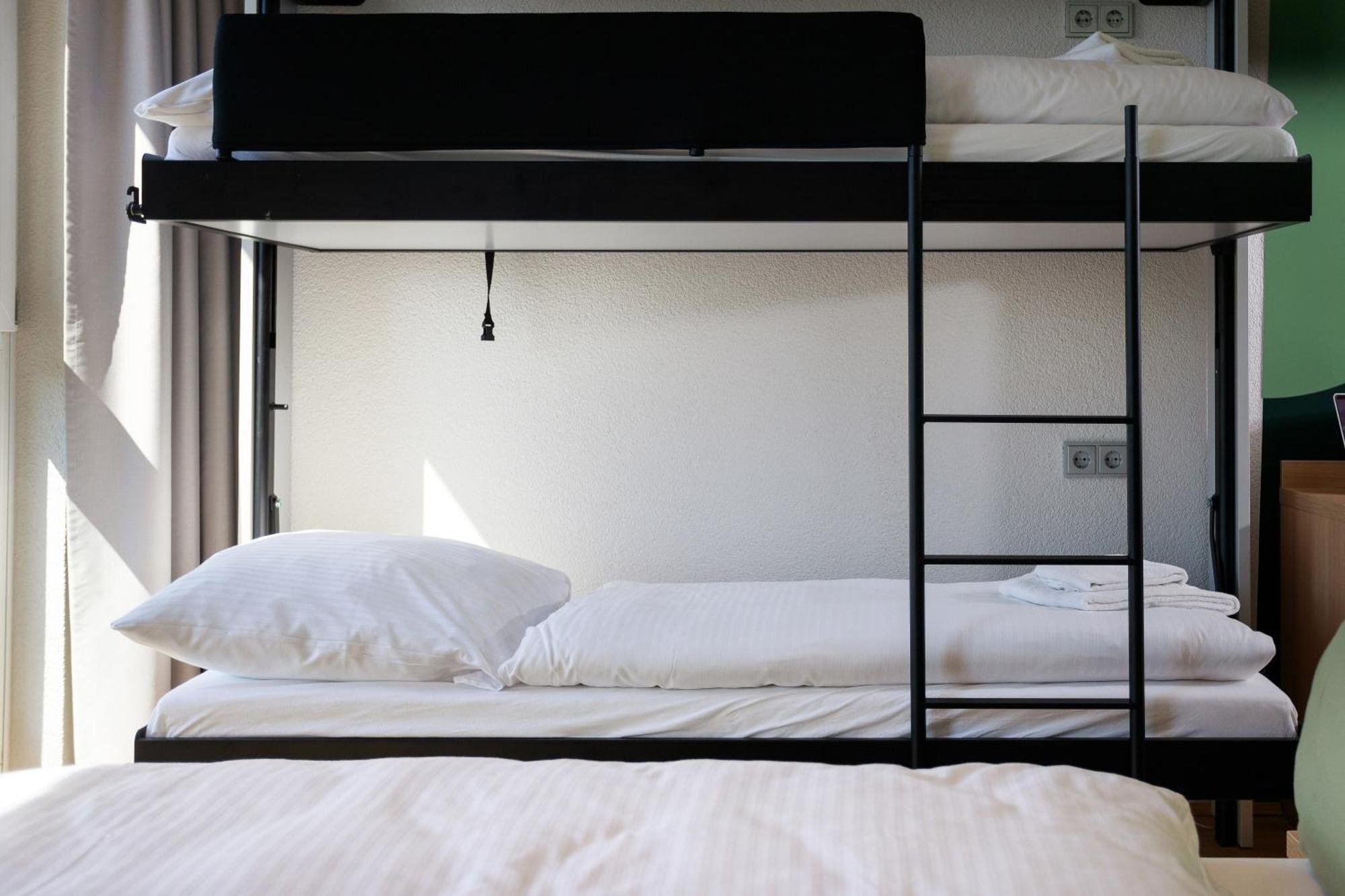 Lyvinn Hotel Frankfurt Франкфурт-на-Майне Экстерьер фото